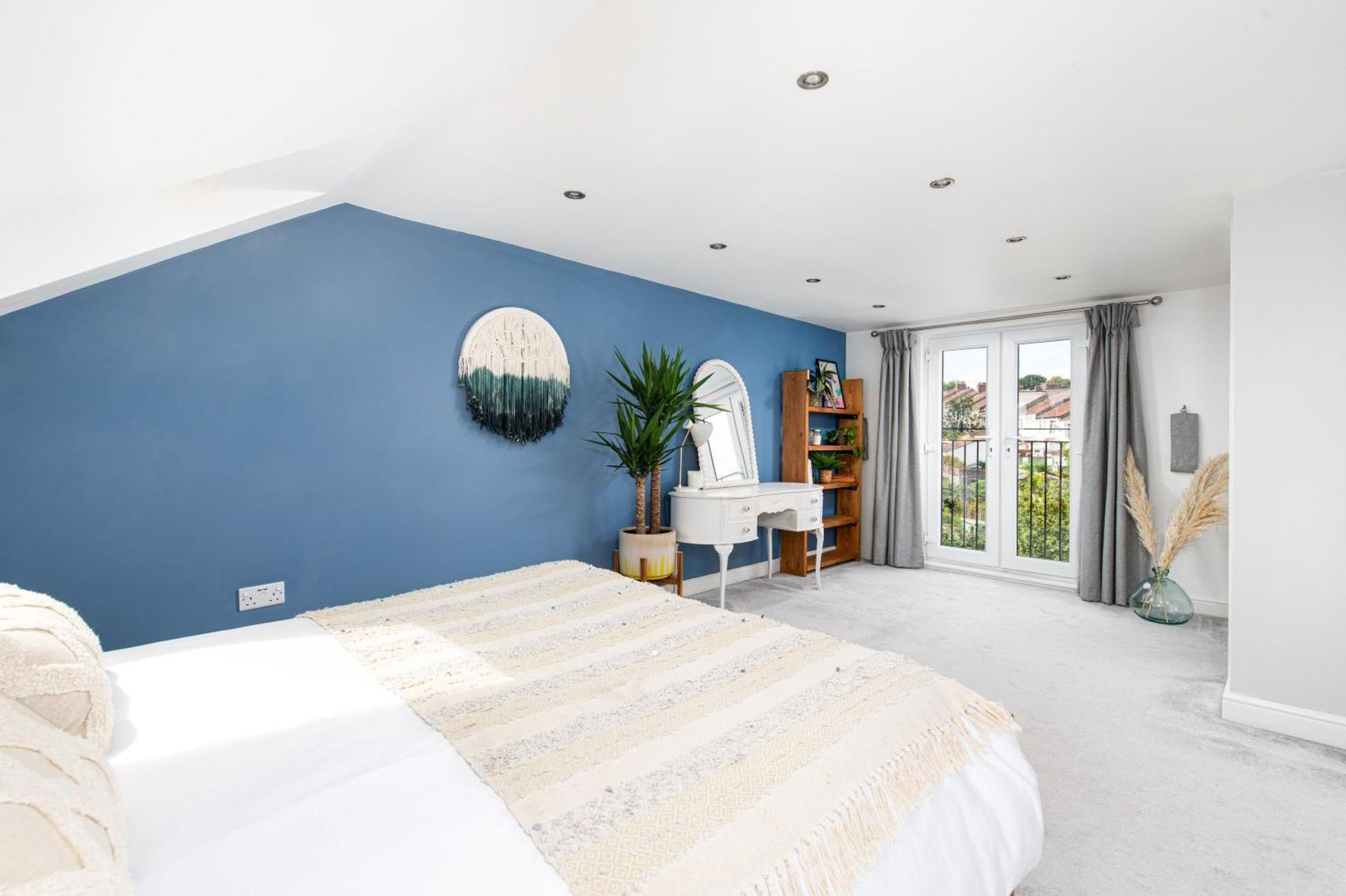 Charming Family With Stoves, Garden & Parking Apartment Bristol