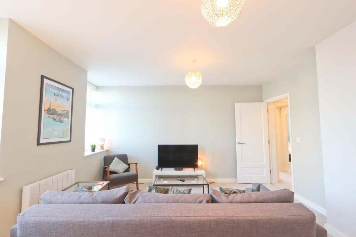 Apartment Champion Court 10 *