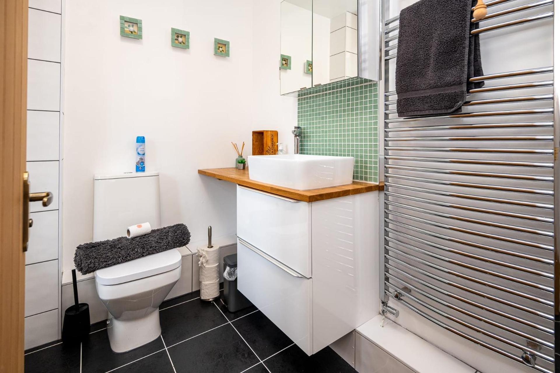 Splendid House Great Location To Wave Surf & South West Water Park - Super Garden By Staystaycations