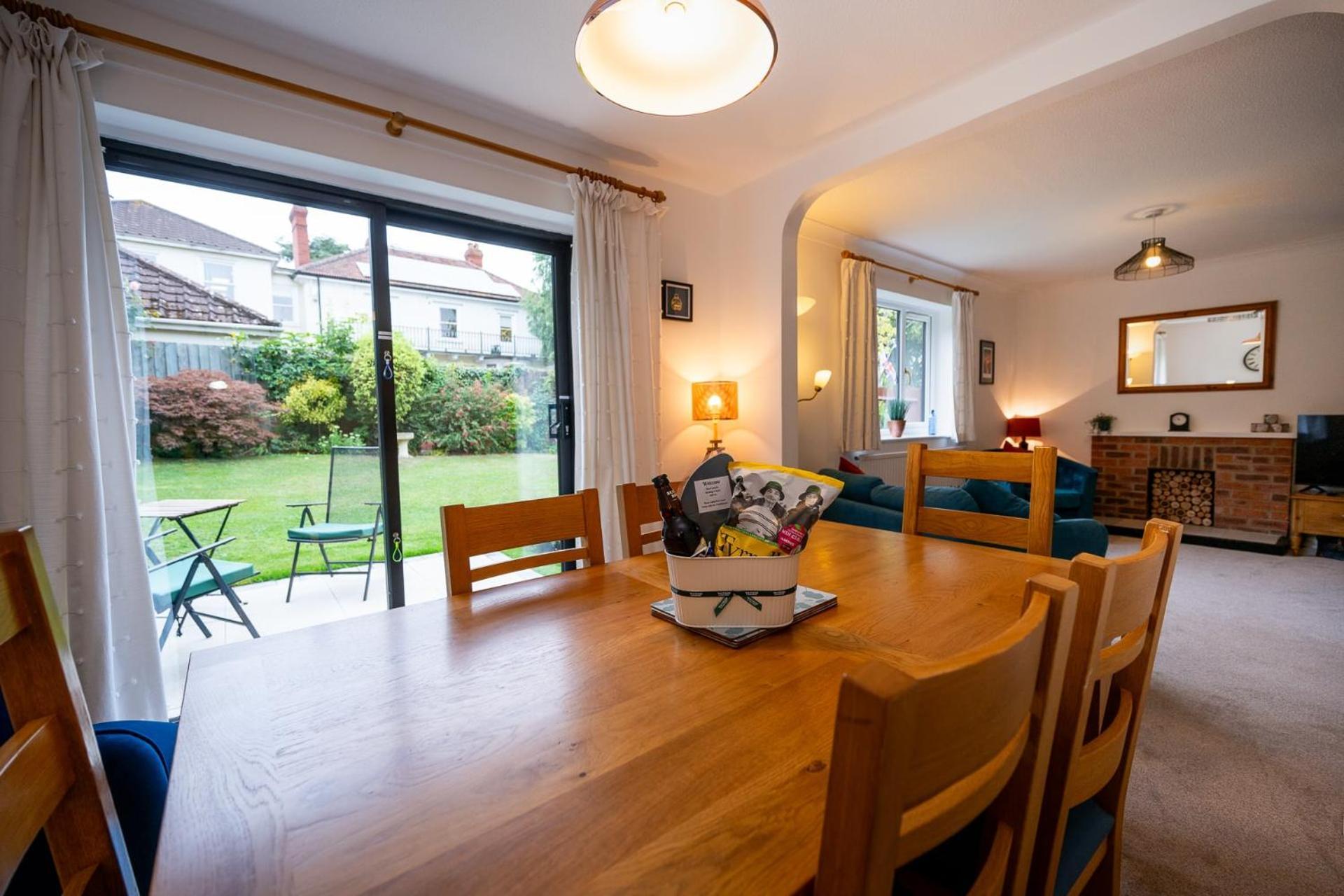 Holiday home Splendid House Great Location To Wave Surf & South West Water Park - Super Garden By Staystaycations *