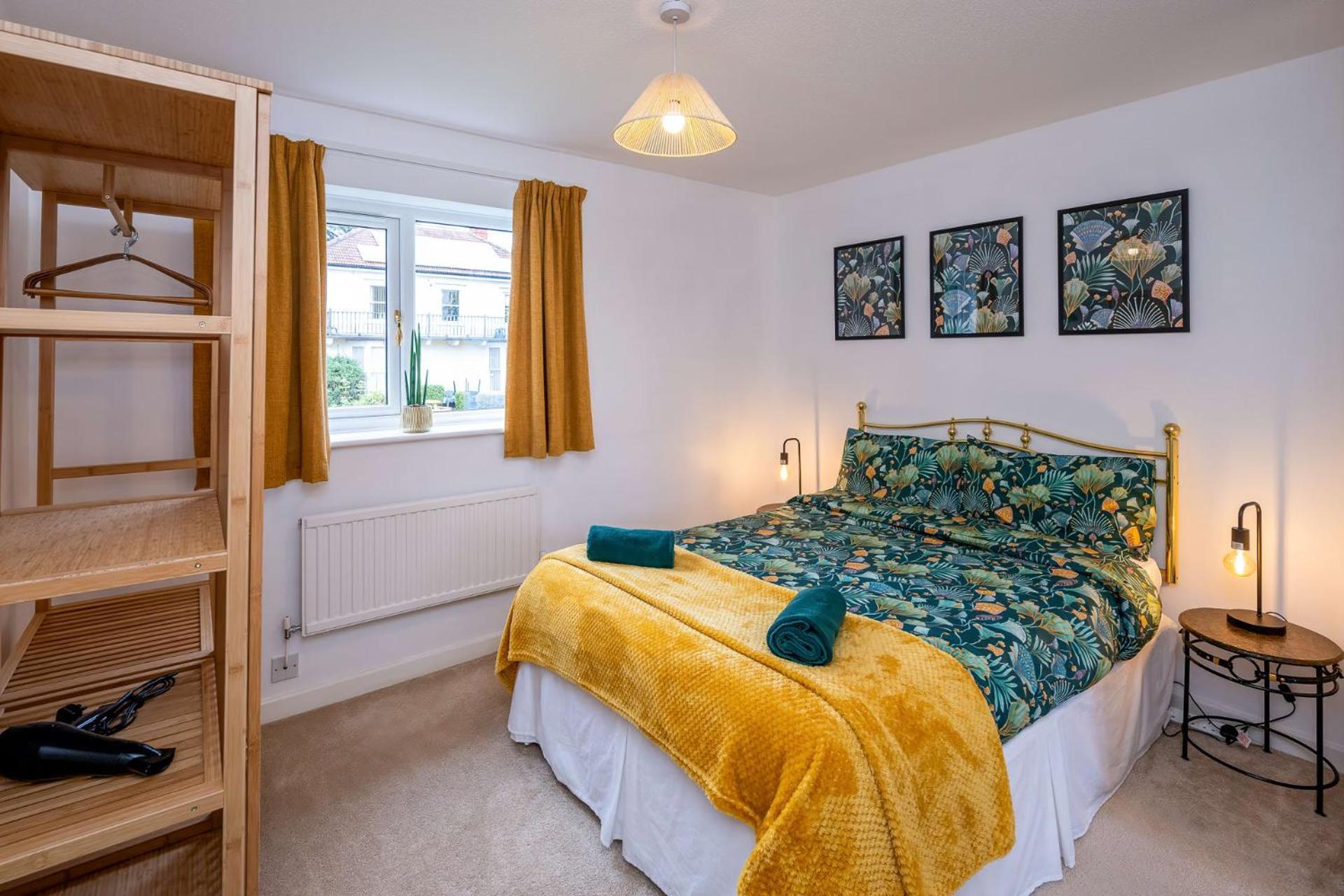 Splendid House Great Location To Wave Surf & South West Water Park - Super Garden By Staystaycations *