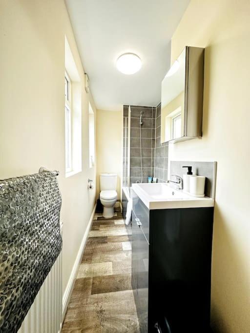Airy Two-bed Bristol