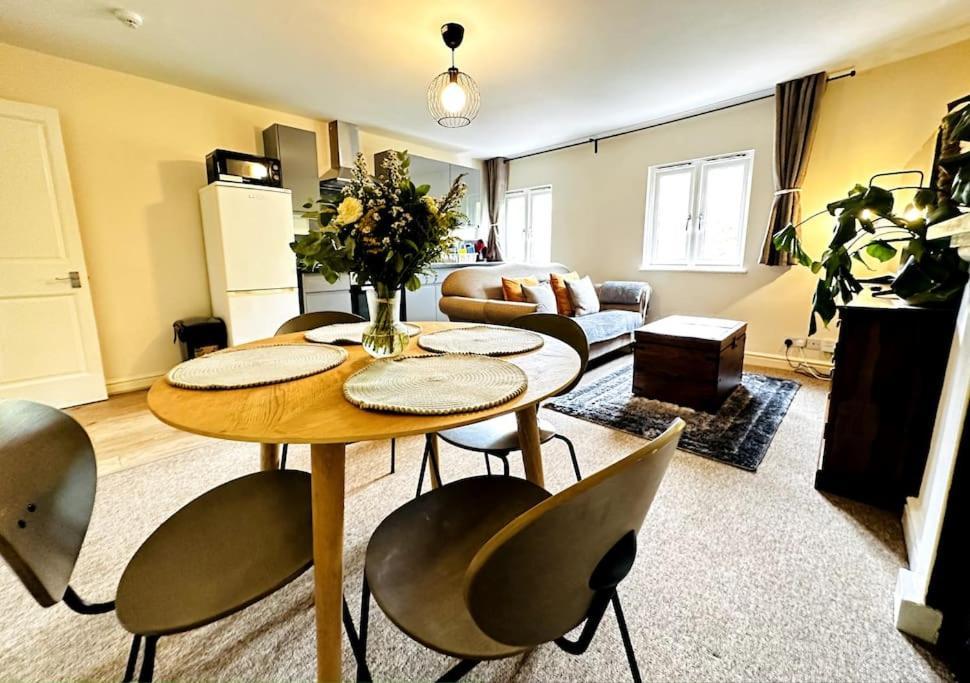 Apartment Airy Two-bed