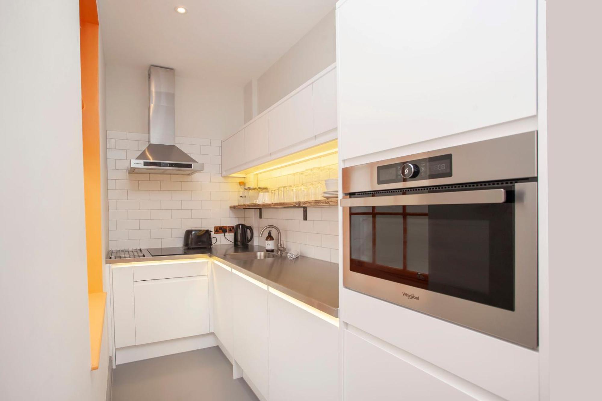 Higgihaus Aparthotel, Clare Street Bristol