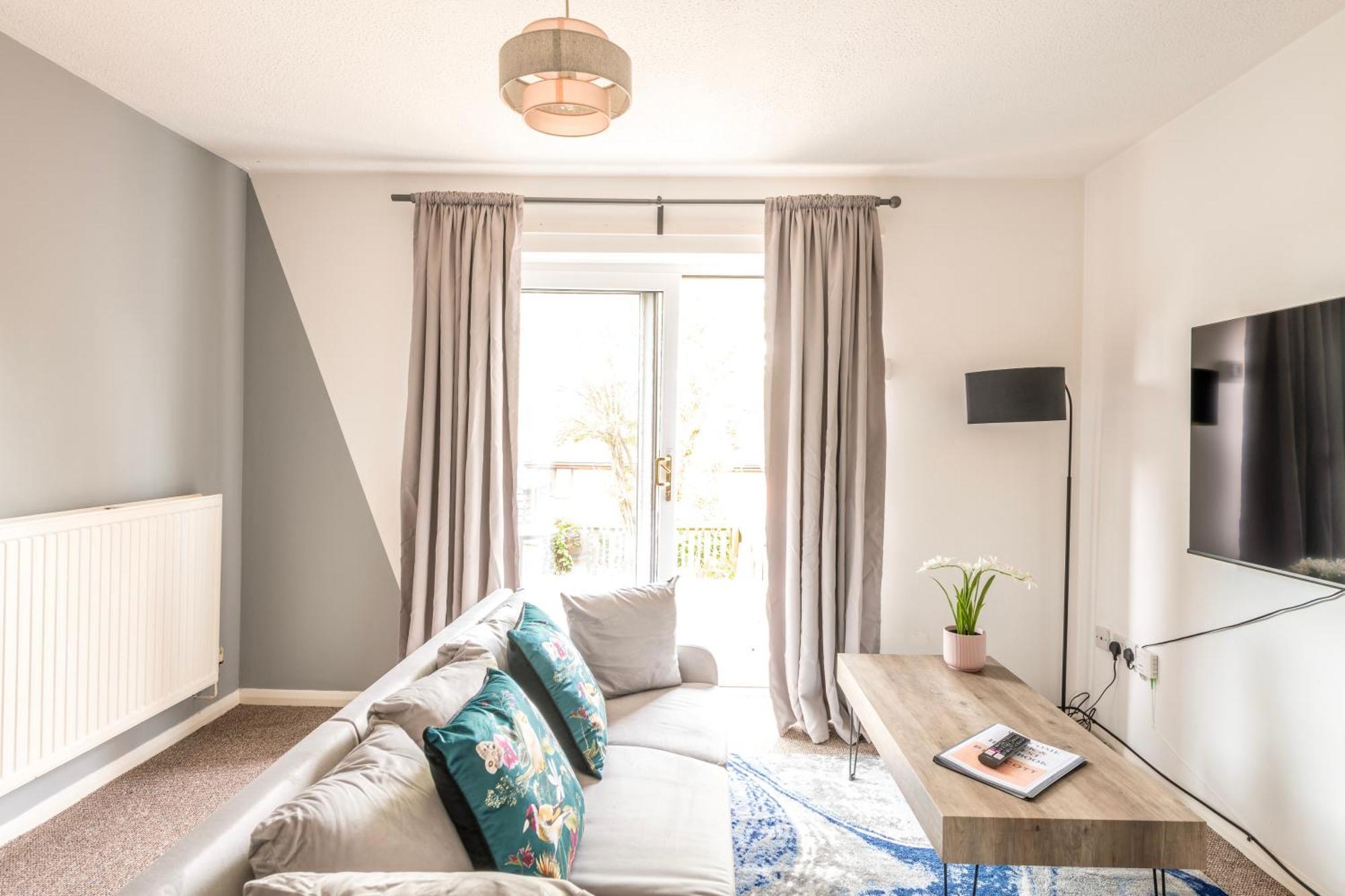 Temple Wall - Contractors, Families - Free Parking By Prescott Apartments *
