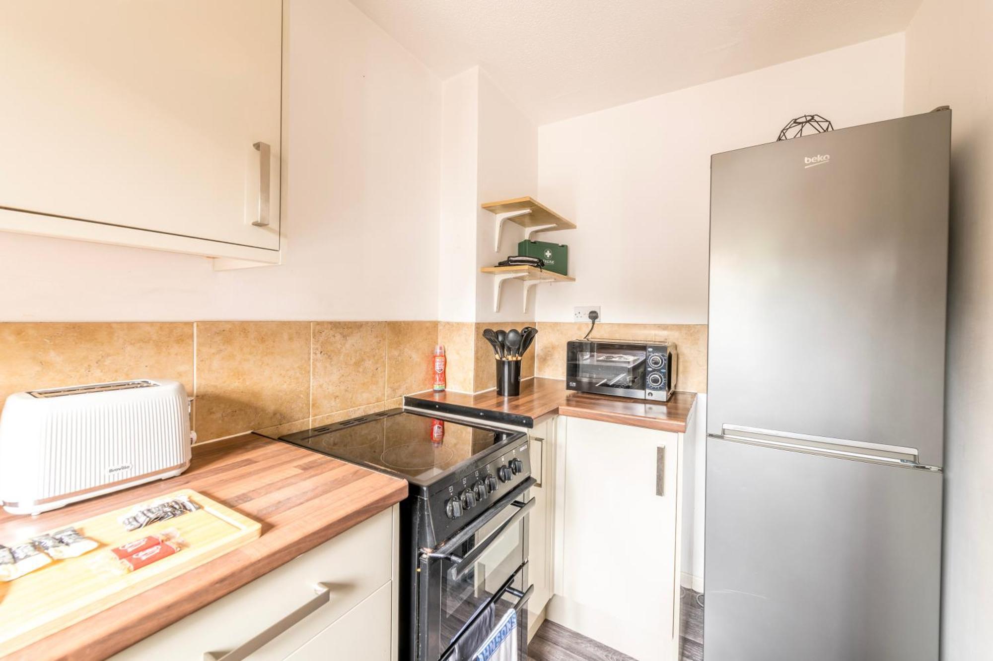 Holiday home Temple Wall - Contractors, Families - Free Parking By Prescott Apartments *