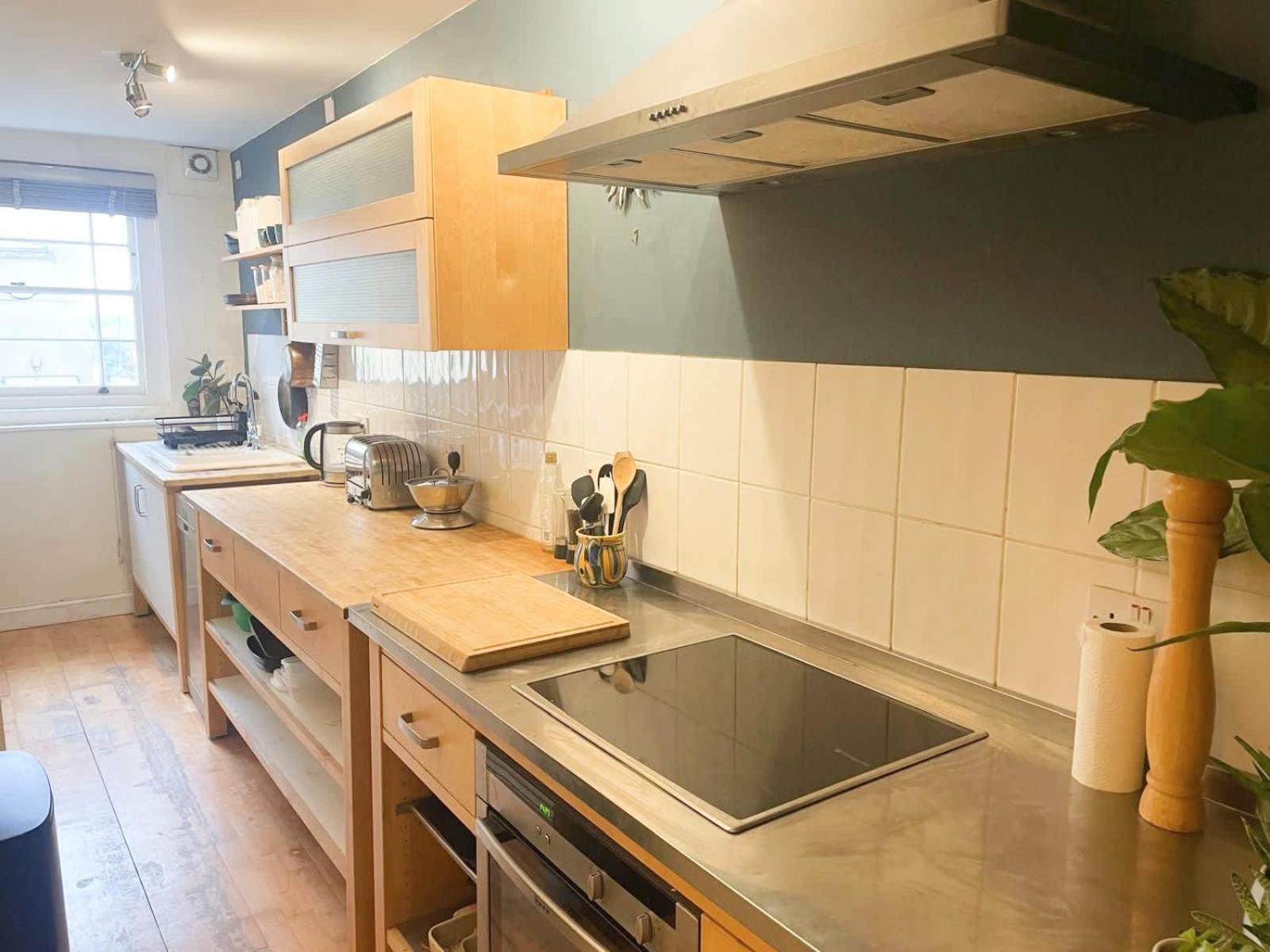 Ninetree Hill One Bedroom Basement Flat Bristol