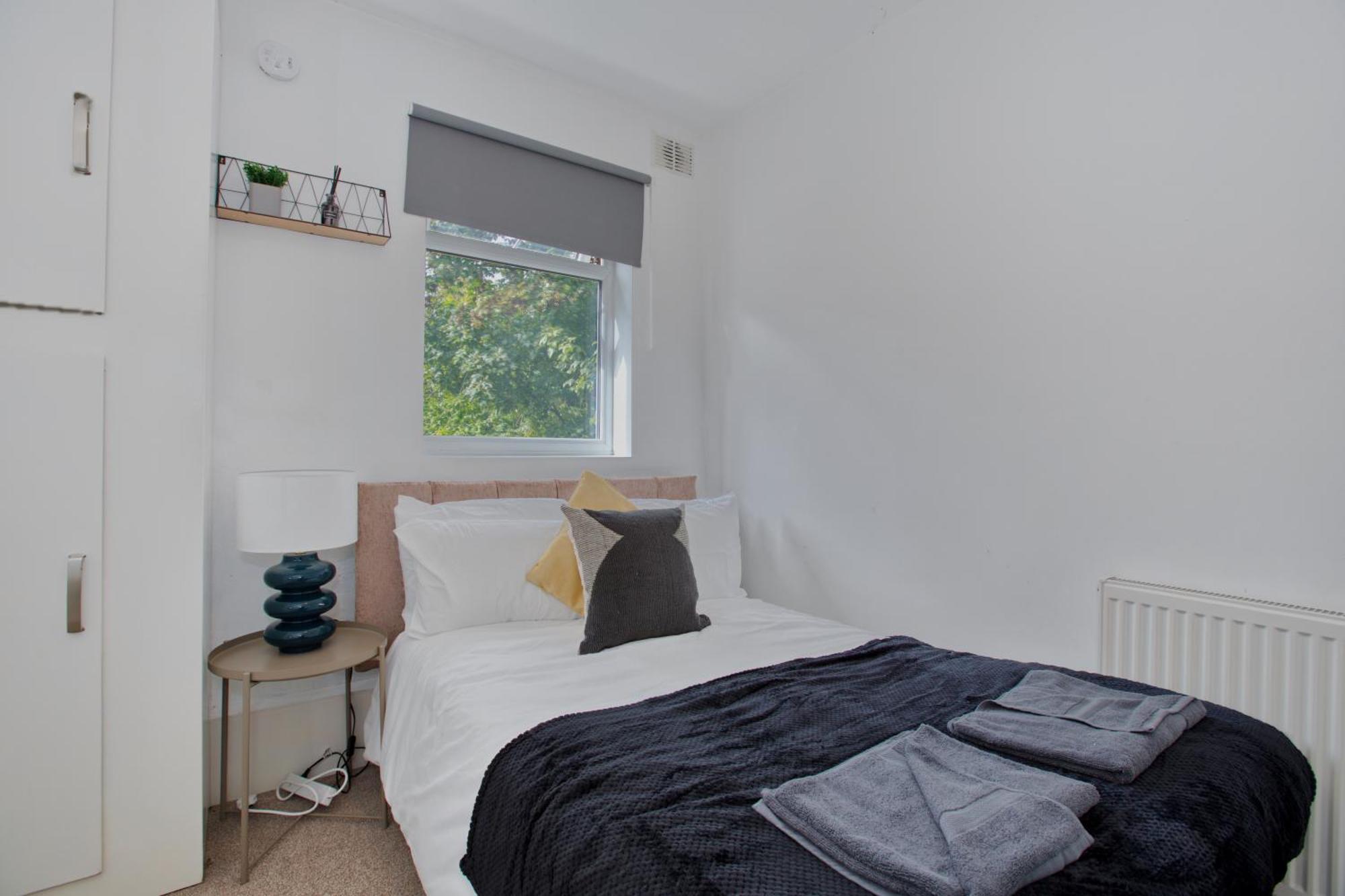 Apartment Modern Centre Retreat By Hinkley Homes