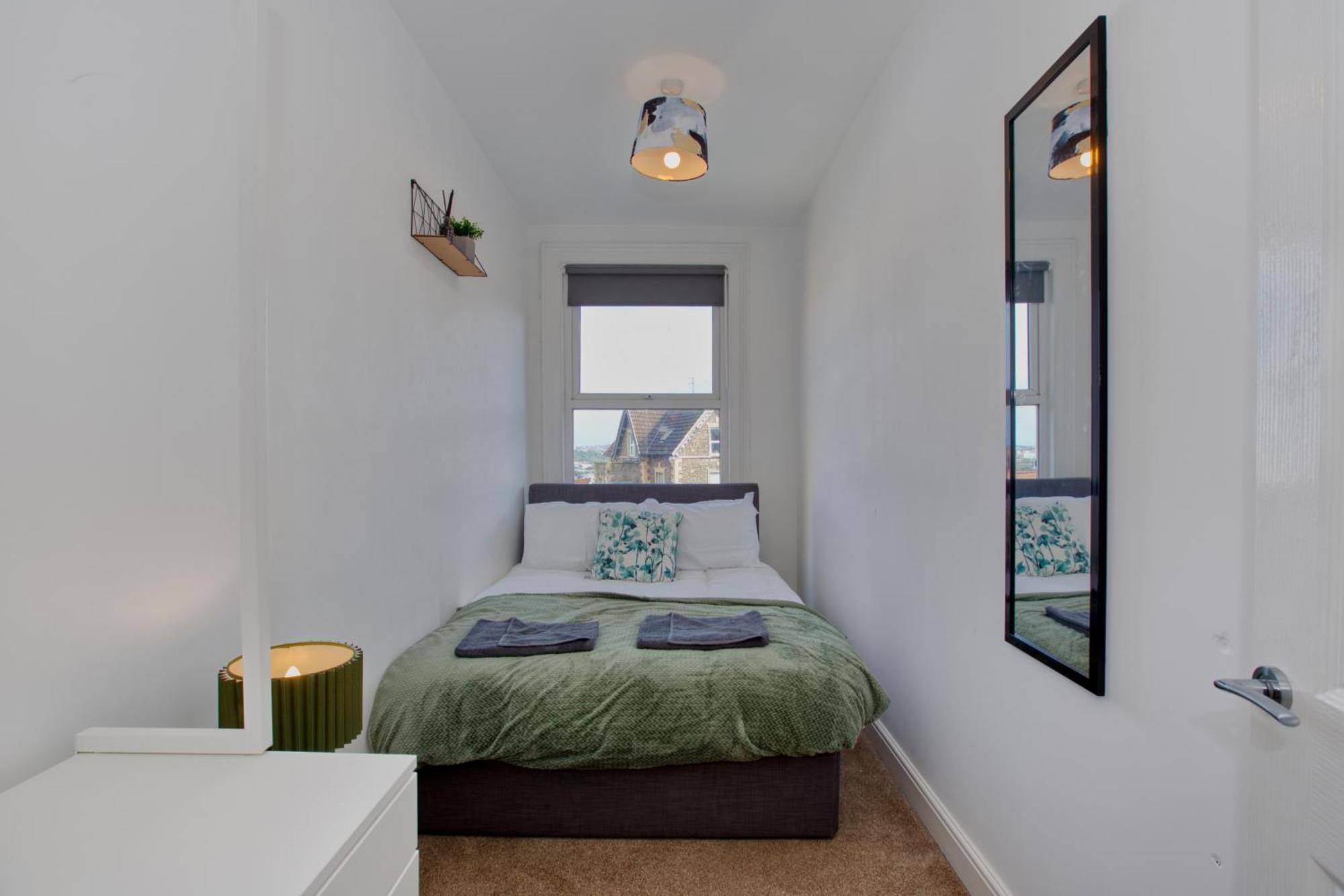 Modern Centre Retreat By Hinkley Homes Apartment Bristol