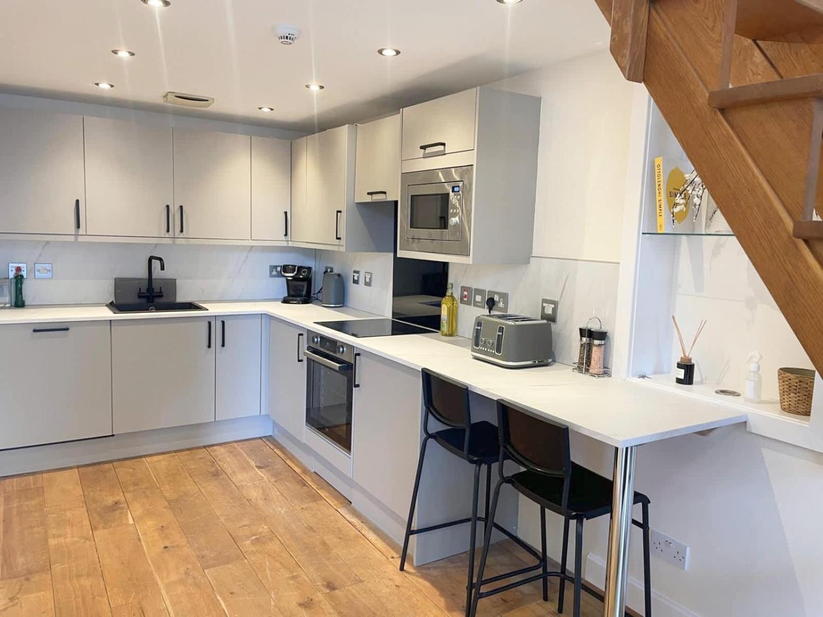 One Bed Maisonette In Centre Portland Square Apartment Bristol