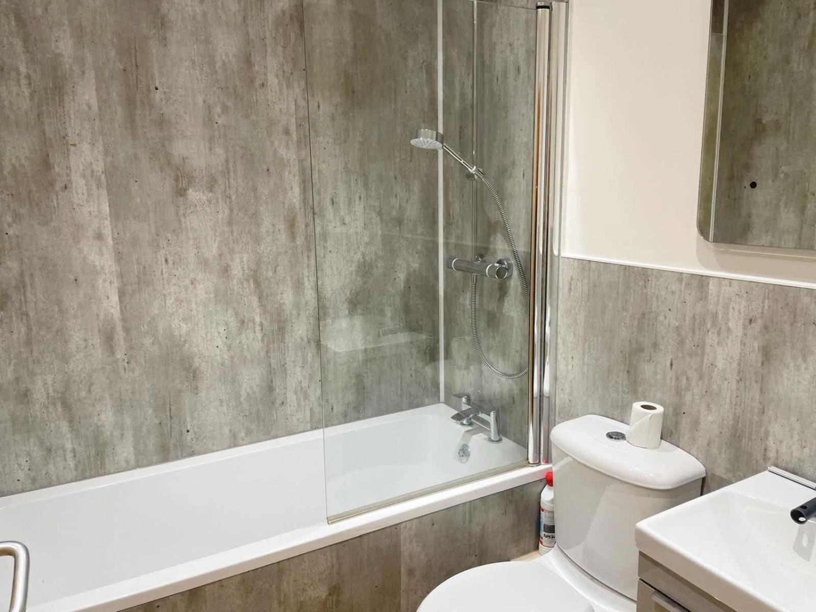 Apartment One Bed Maisonette In Centre Portland Square Bristol