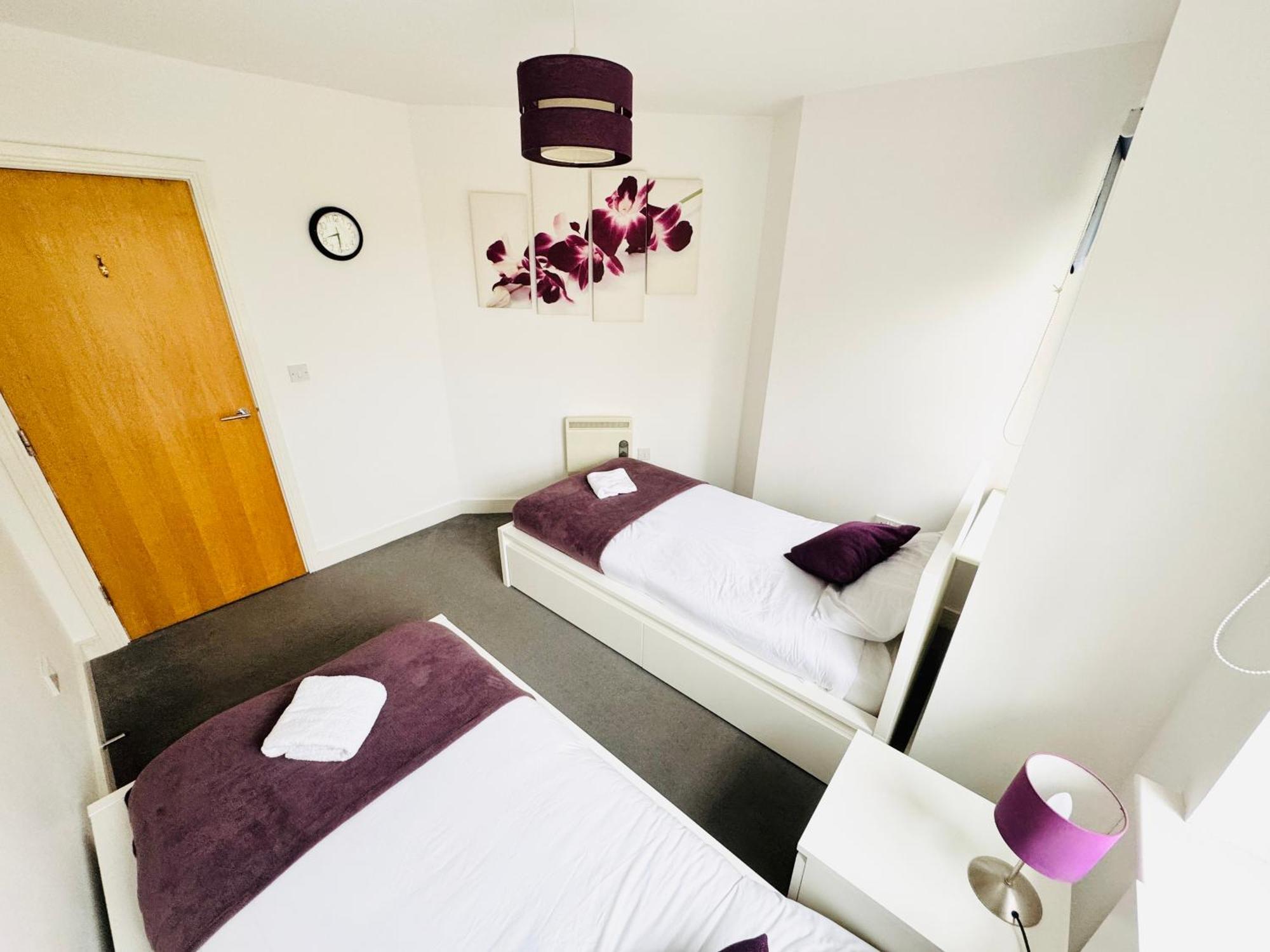 Apartment Spacious 2-bedroom Haven With Modern Amenities In Bradley Stoke *