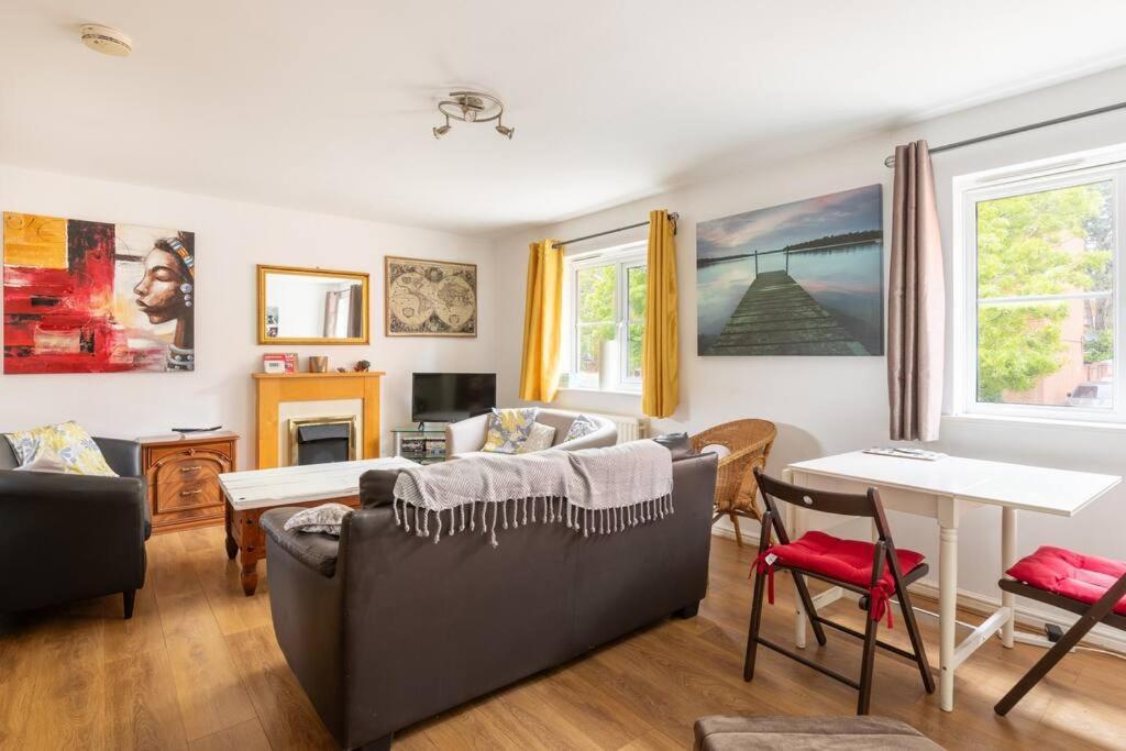 Apartment Charming Cosy Coach House In Fishponds Bristol
