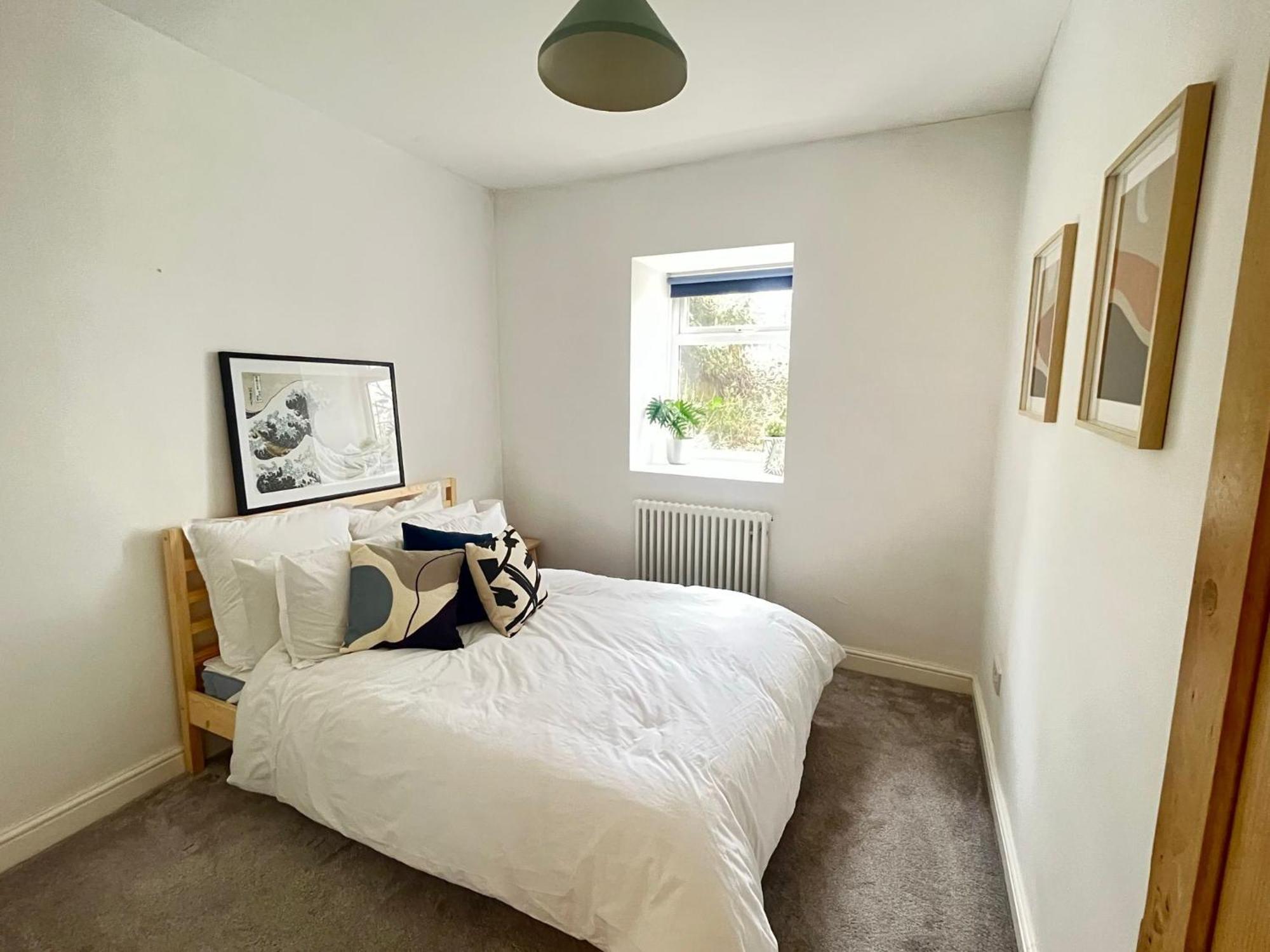 Restful Victorian With Garden Apartment