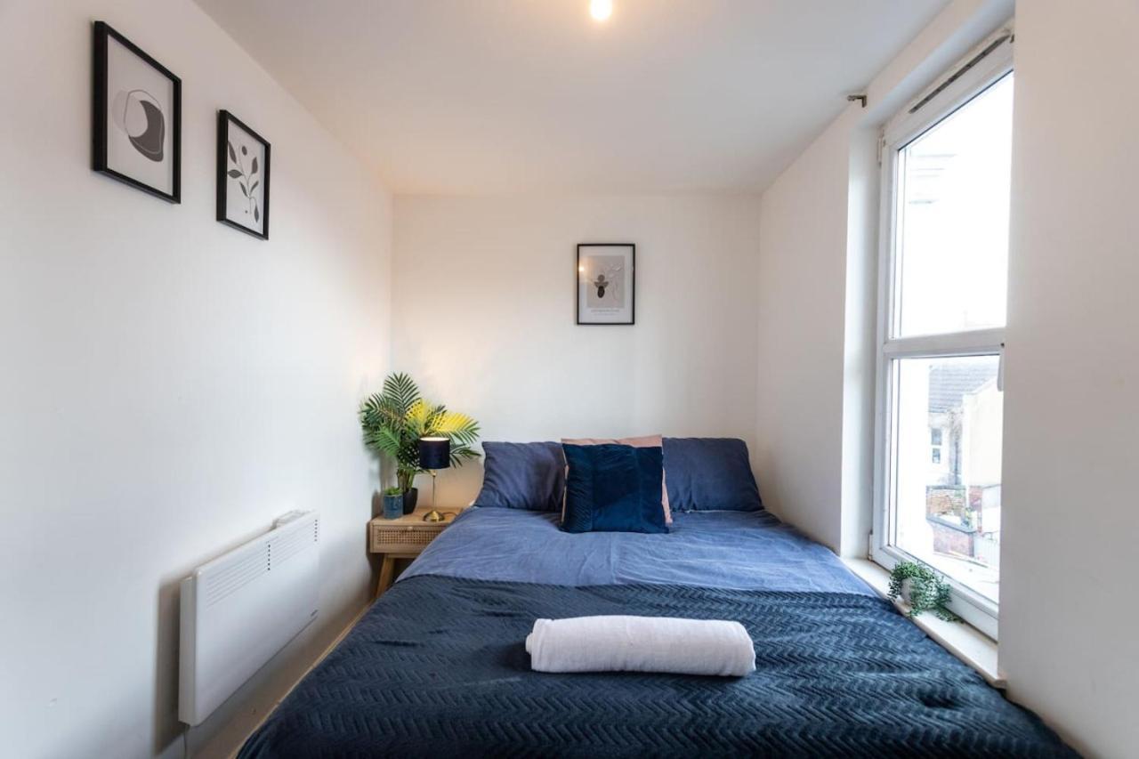 Flat 1 Sunnyside Contractor Long By Shortstayuk Apartment