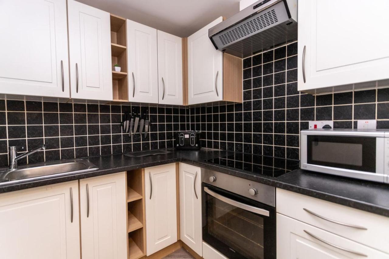 Apartment Flat 1 Sunnyside Contractor Long By Shortstayuk