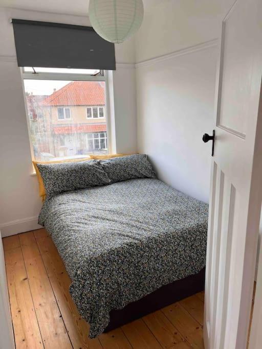 Homestay 3 Bedroom House With Off Street Parking