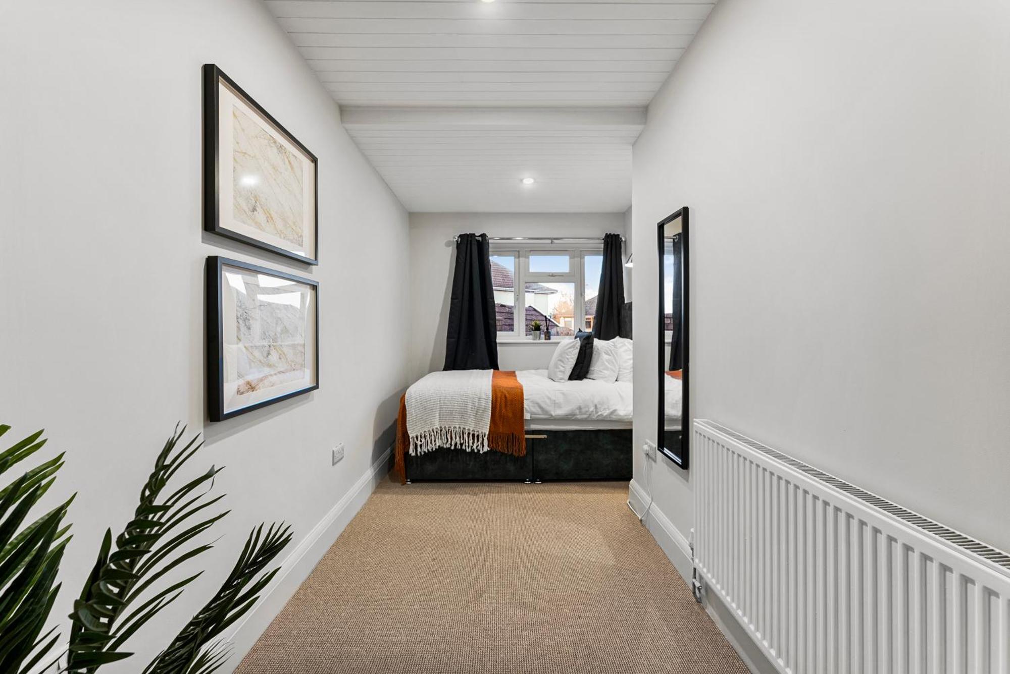 Stylish Boutique Abode - Garden - Sleeps 11 *