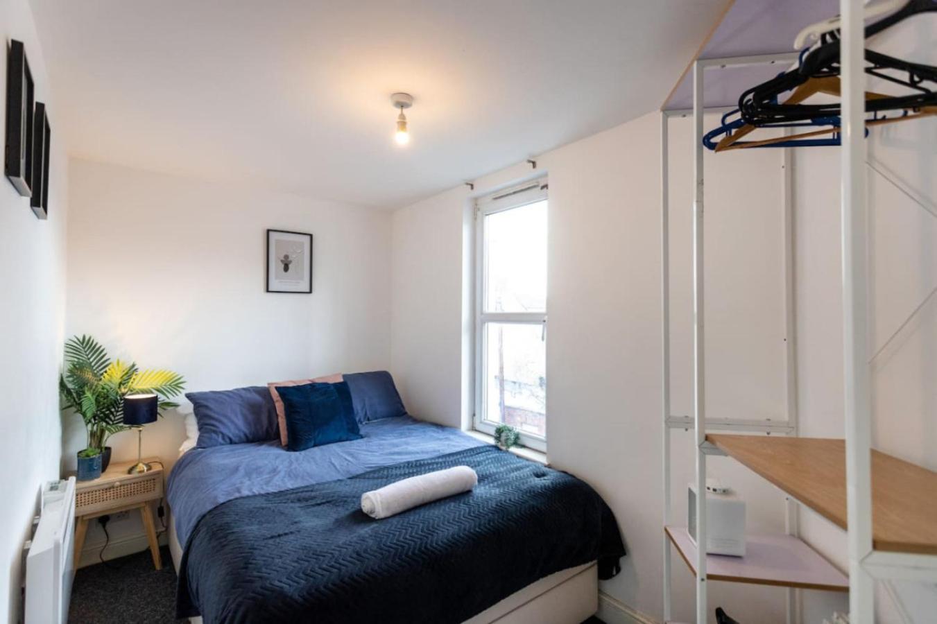 Flat 1 Sunnyside Contractor Long By Shortstayuk Apartment *