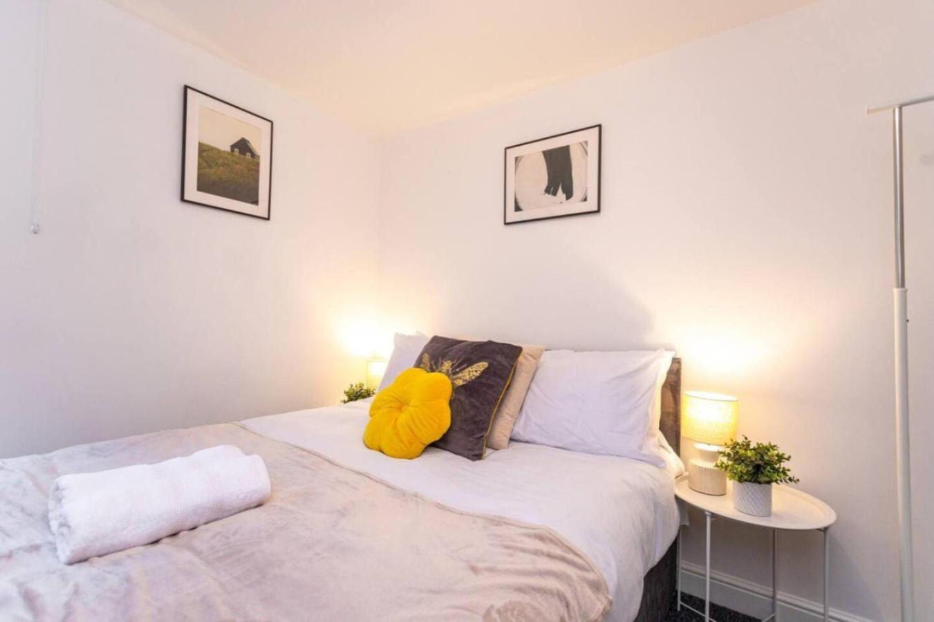 Sunnyside 2 - Contractor Long By Shortstayuk *