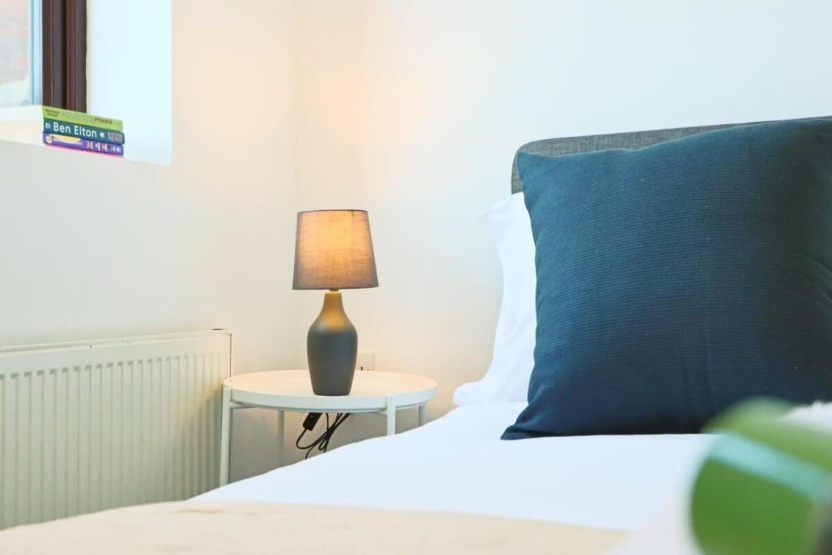 Lovely Salisbury 1 Bedroom Flat Bristol