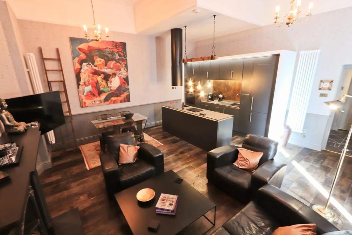 Tuscany House - Hopewell * Bristol