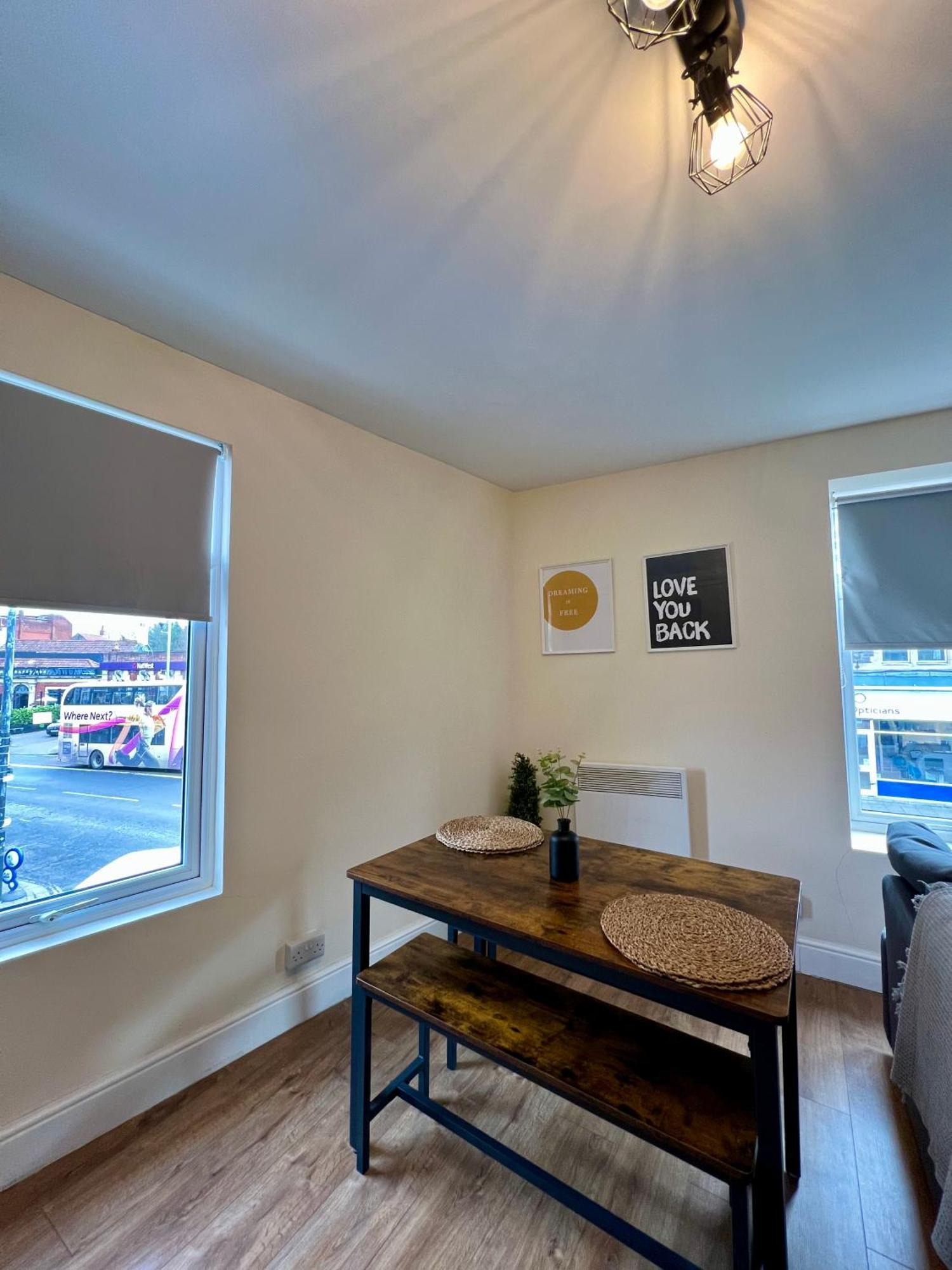 Apartment Dvmescape Flat1 *