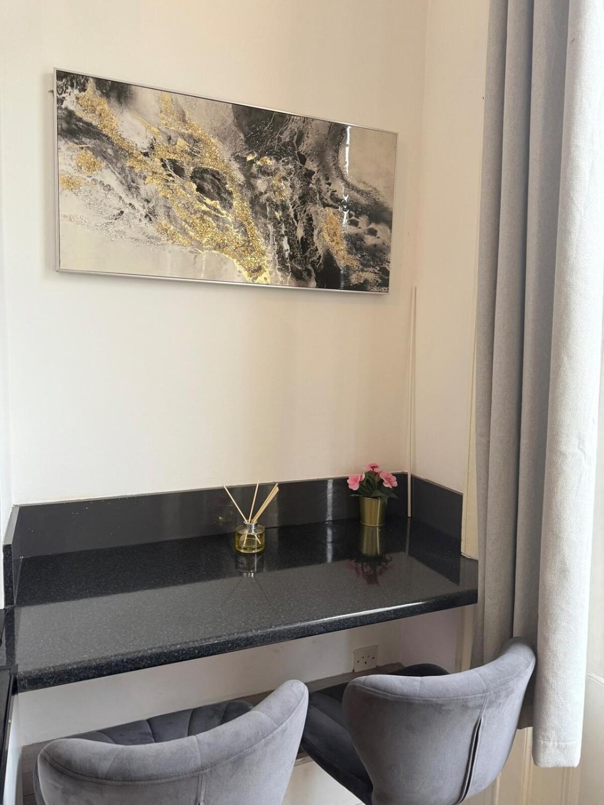 Apartment Flat In Stokes Croft