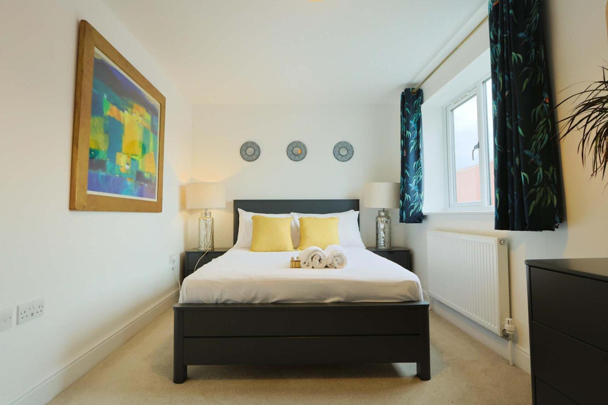 Three Bedroom House In Easton Bristol
