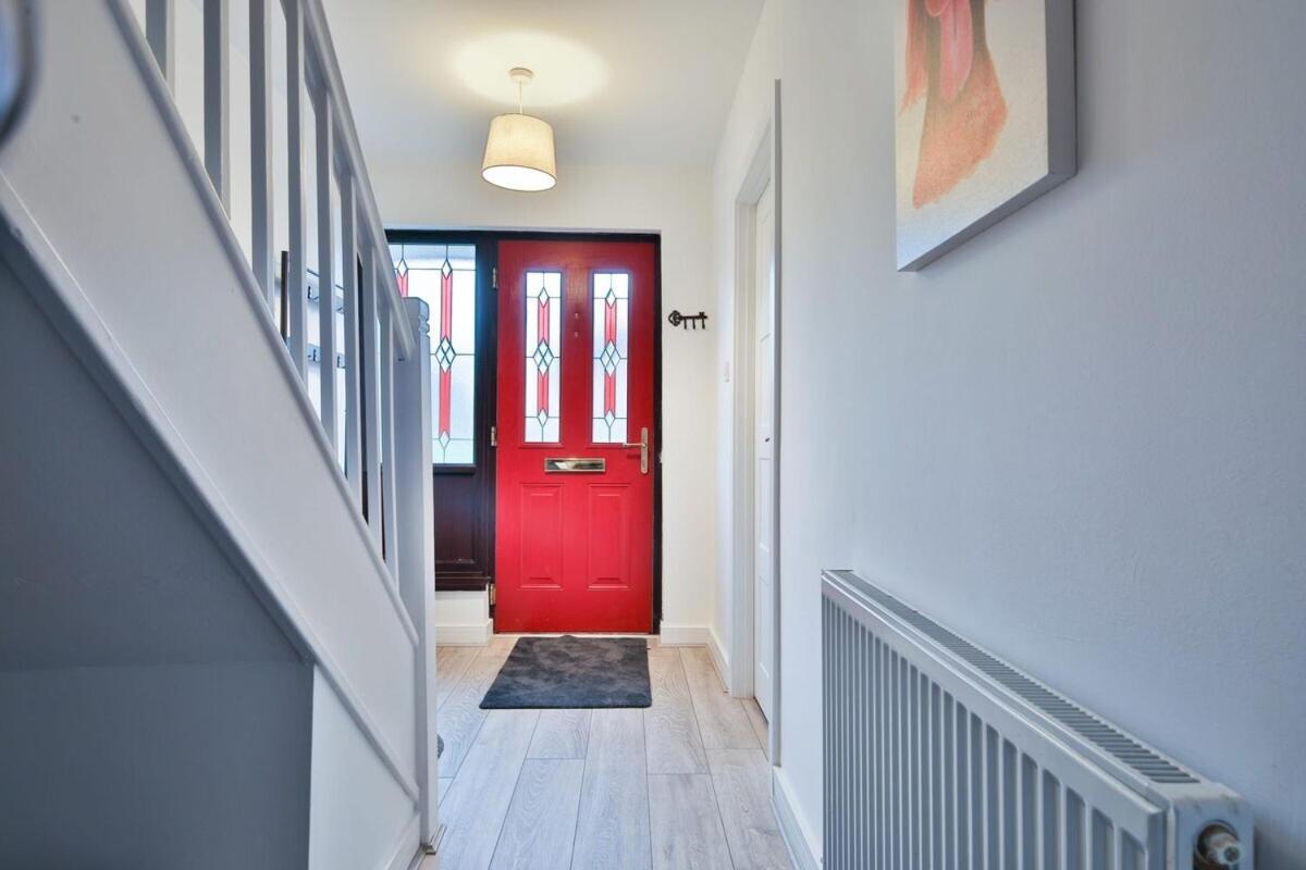 3 Bedroom Home By Littlepiggyrentals Short Lets & Serviced Accommodation With Wifi & Free Parking Bristol