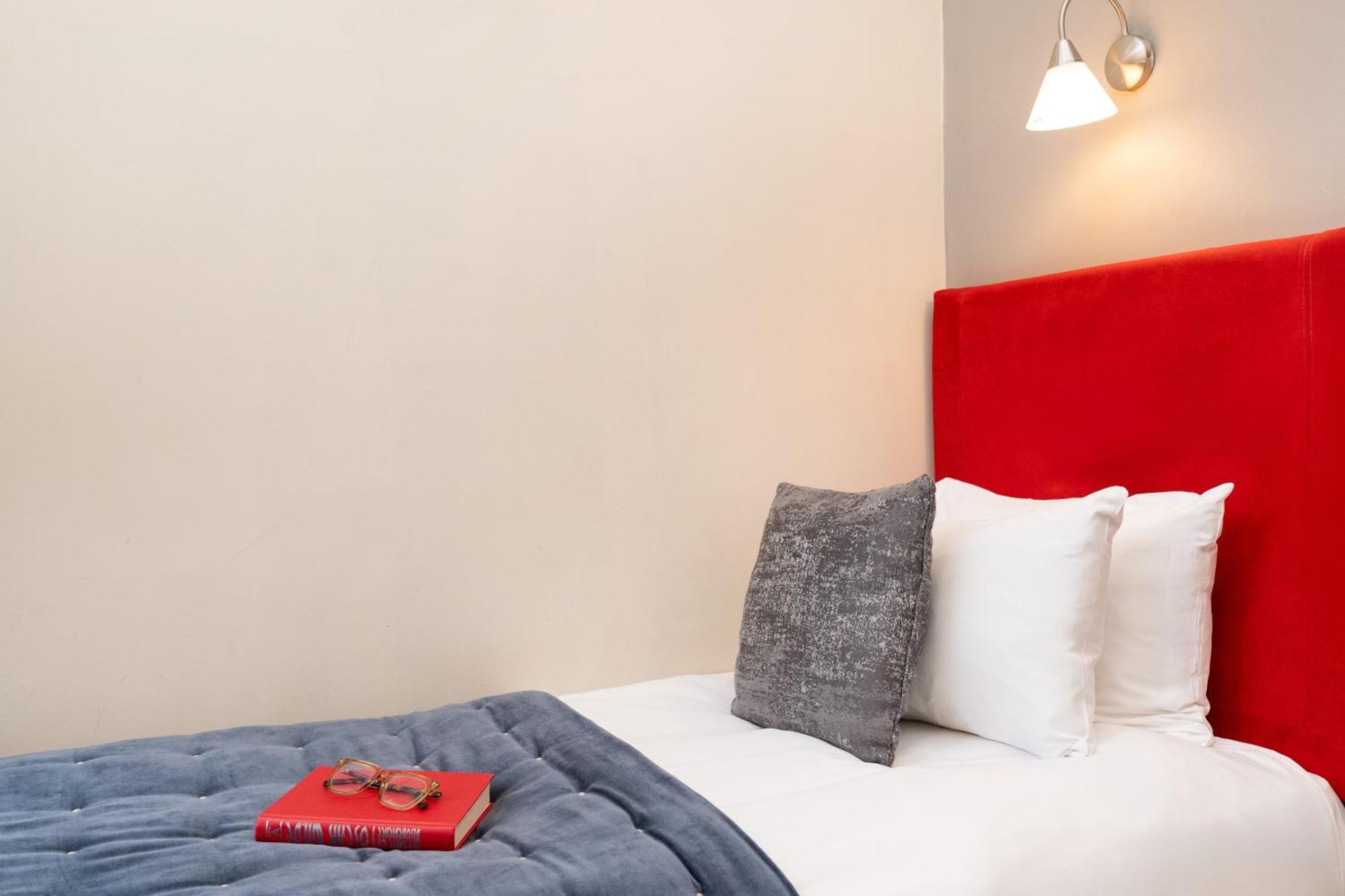 The Clifton 3* Bristol