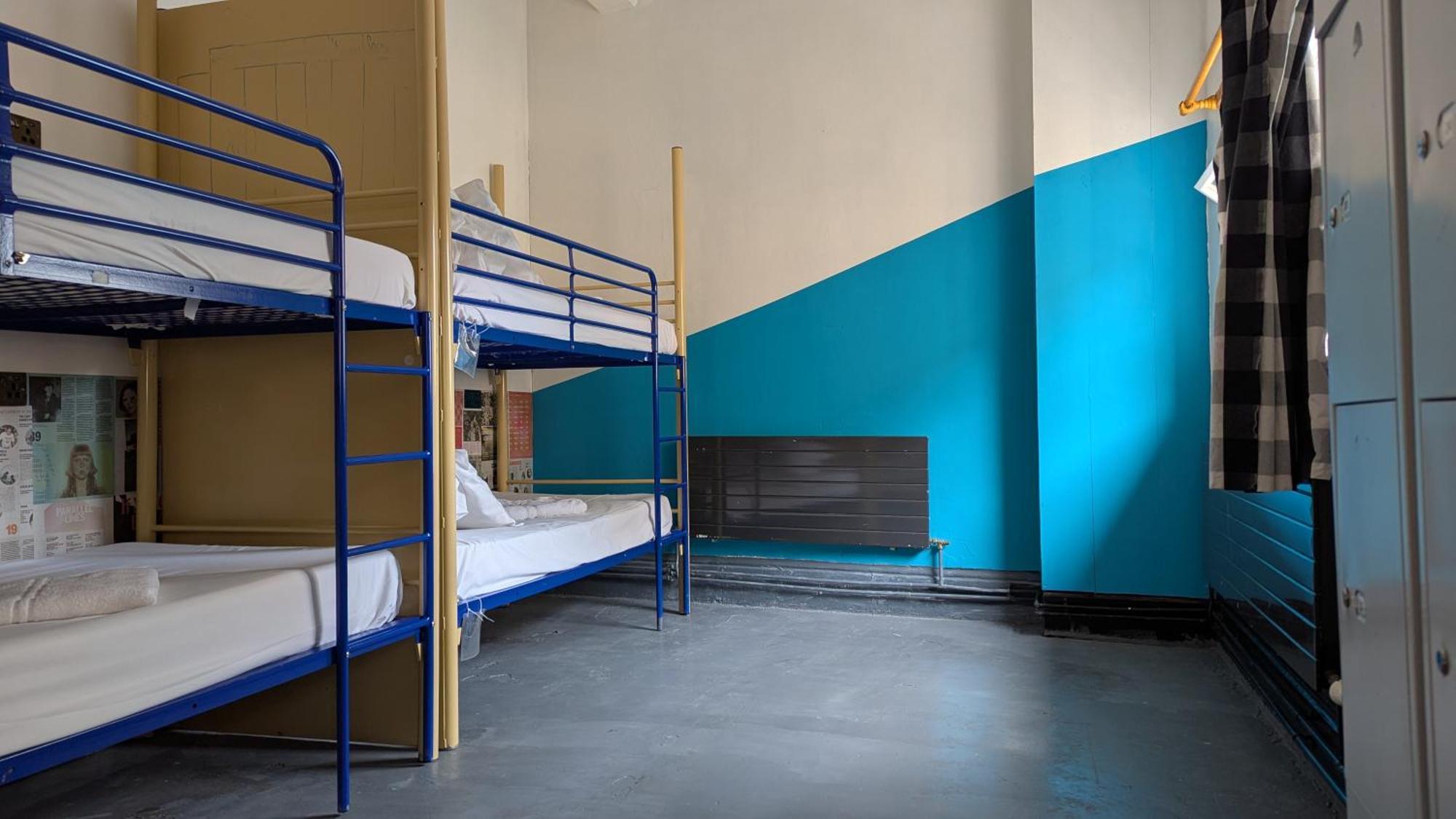 Rock N Bowl Hostel