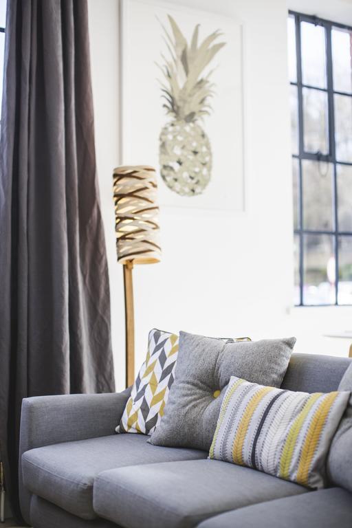 Apartment Paintworks *