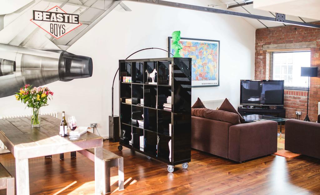 Paintworks Apartment