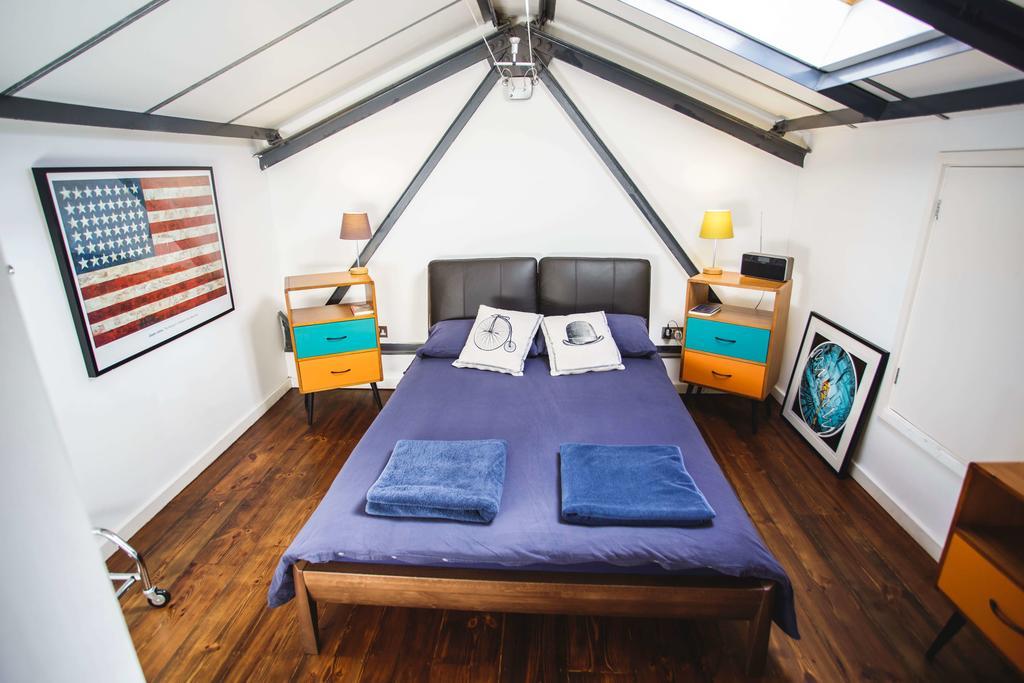 Apartment Paintworks *