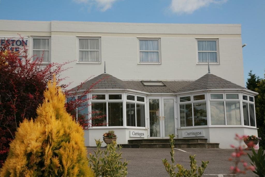 Alveston House