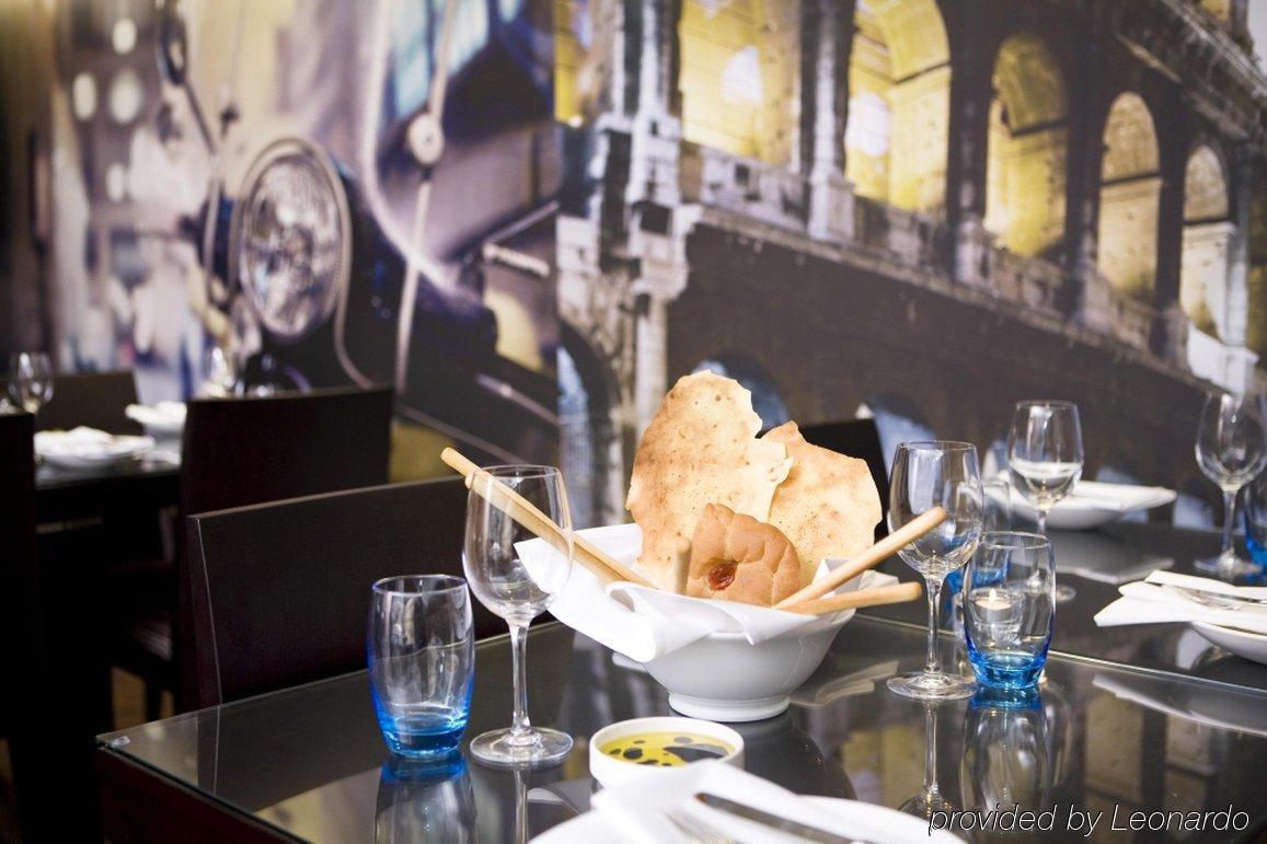 Radisson Blu Hotel, Hotel 4*