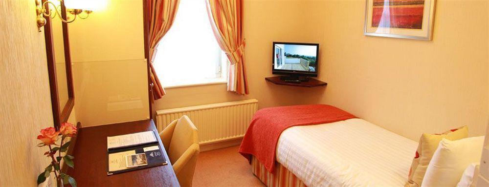 Alveston House Hotel 3*