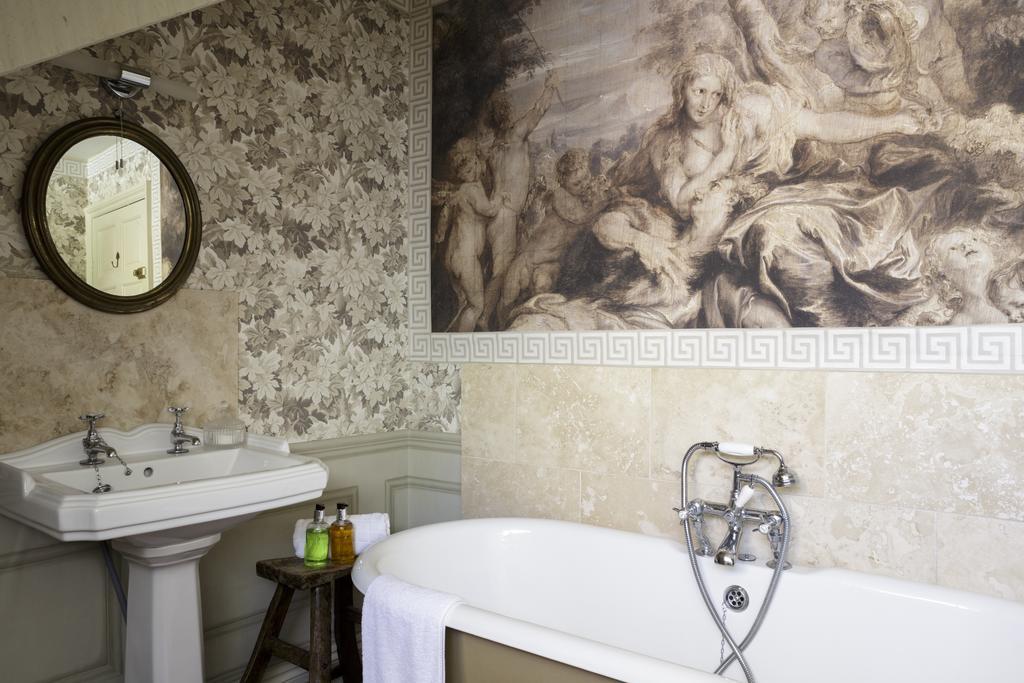 Inn Lord Poulett Arms 3*