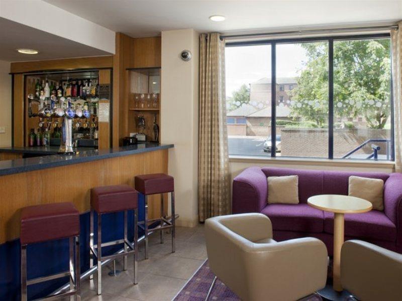 Hotel Express Centre By Ihg 3*