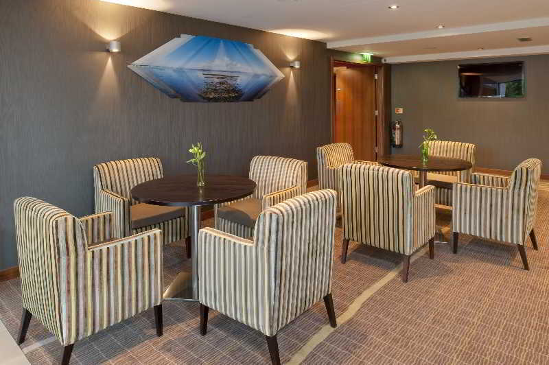 Express Centre By Ihg 3*