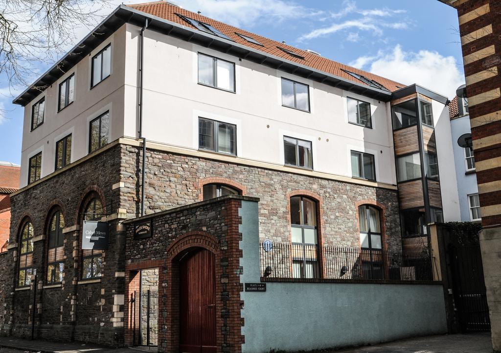 Your Cabot Mews Apartment *