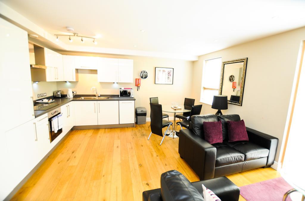 Your Cabot Mews Apartment Bristol