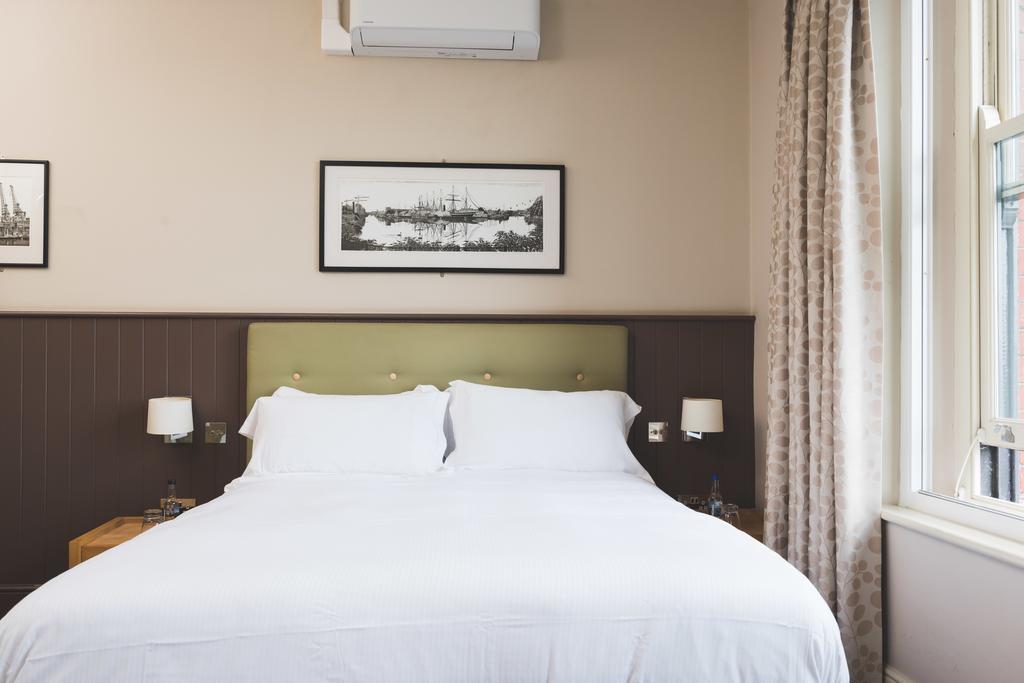 The Wellington Bristol