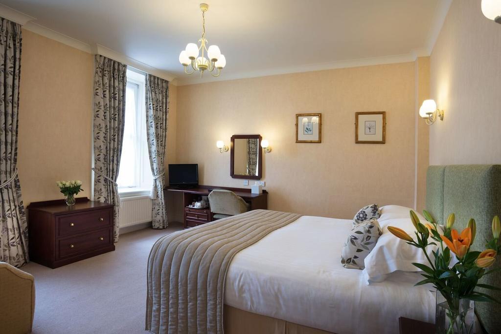 Alveston House 3*