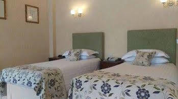 Alveston House 3* Bristol