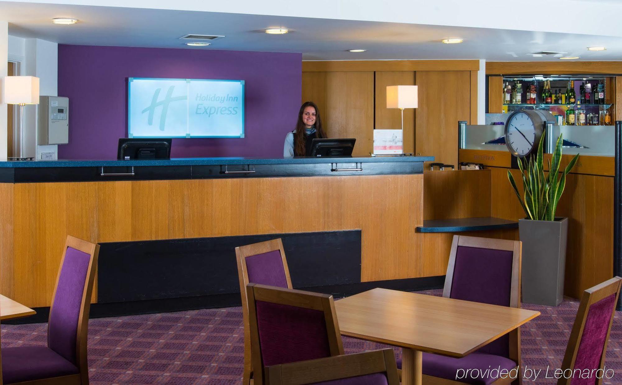 Hotel Express Centre By Ihg 3*