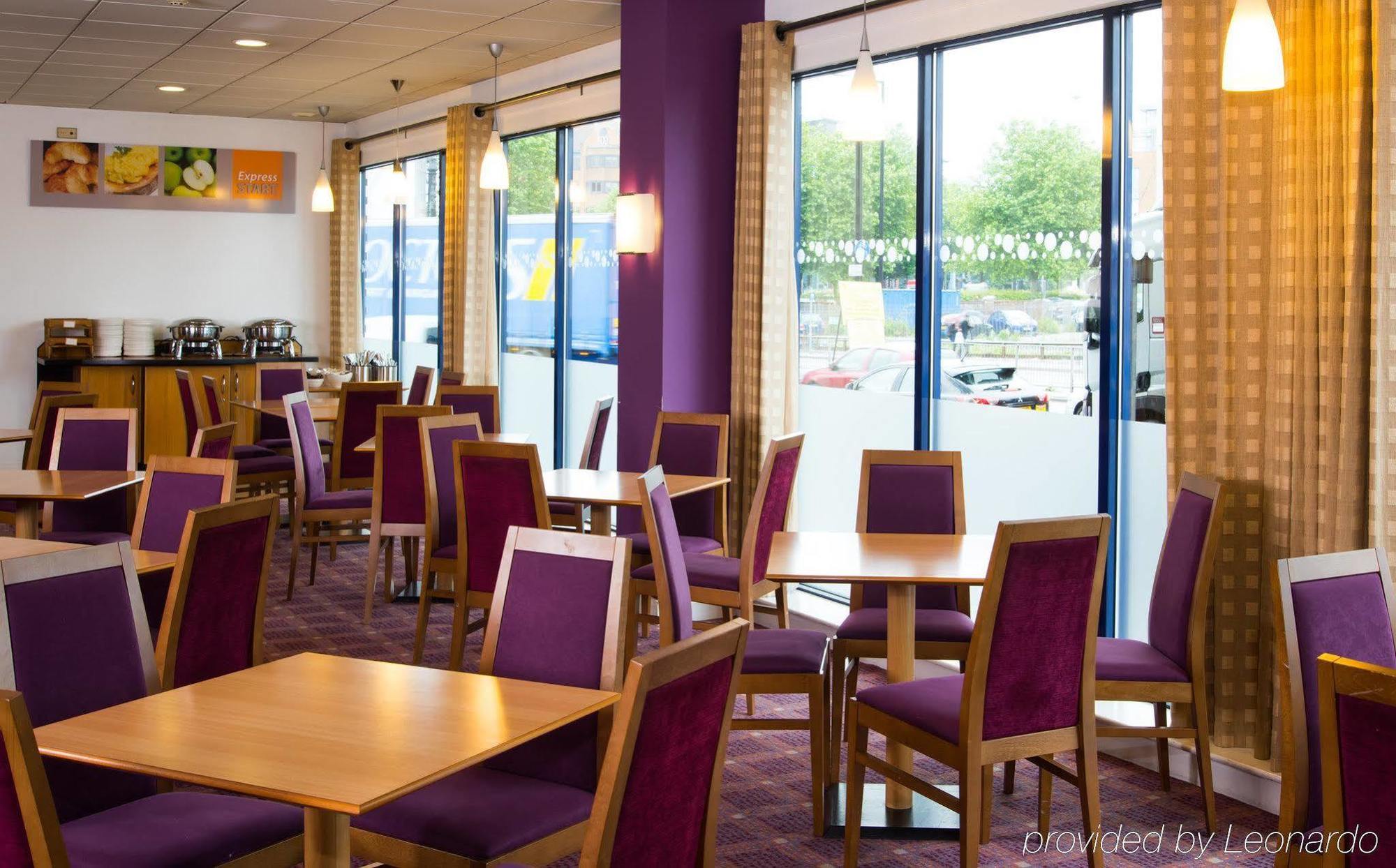Express Centre By Ihg 3*