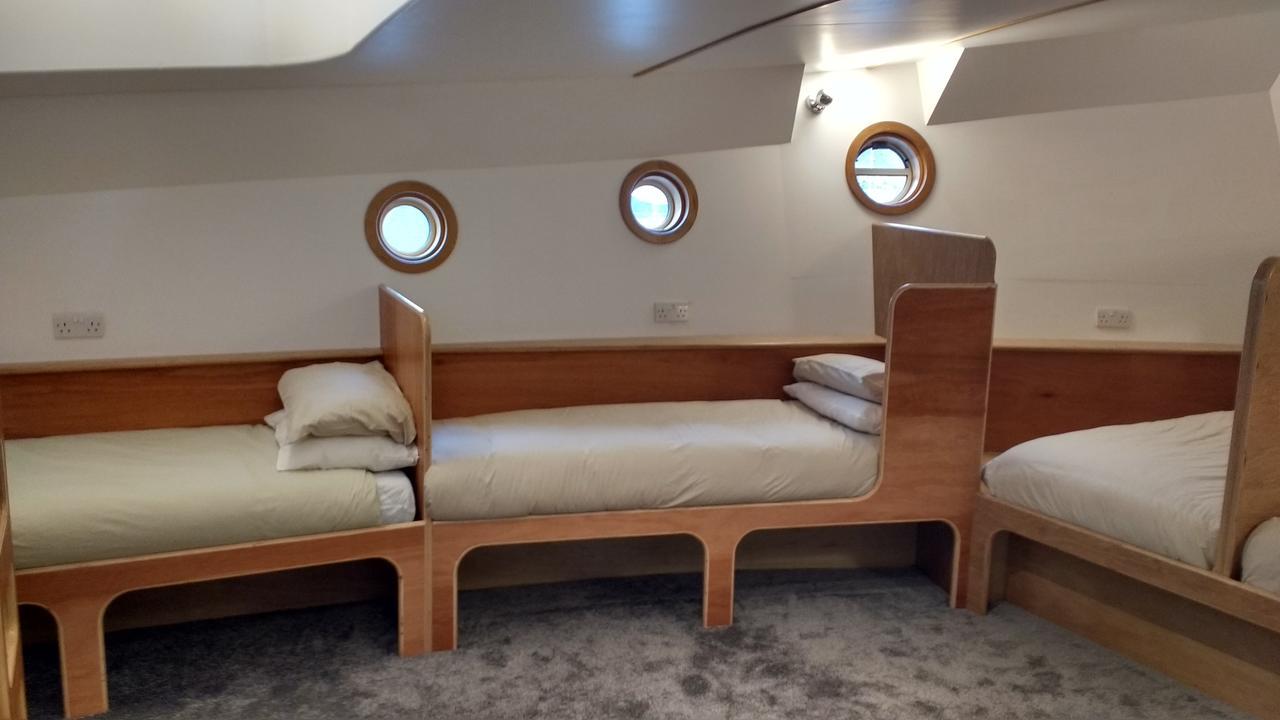 Hostel Kyle Blue - Harbour Luxury Boat