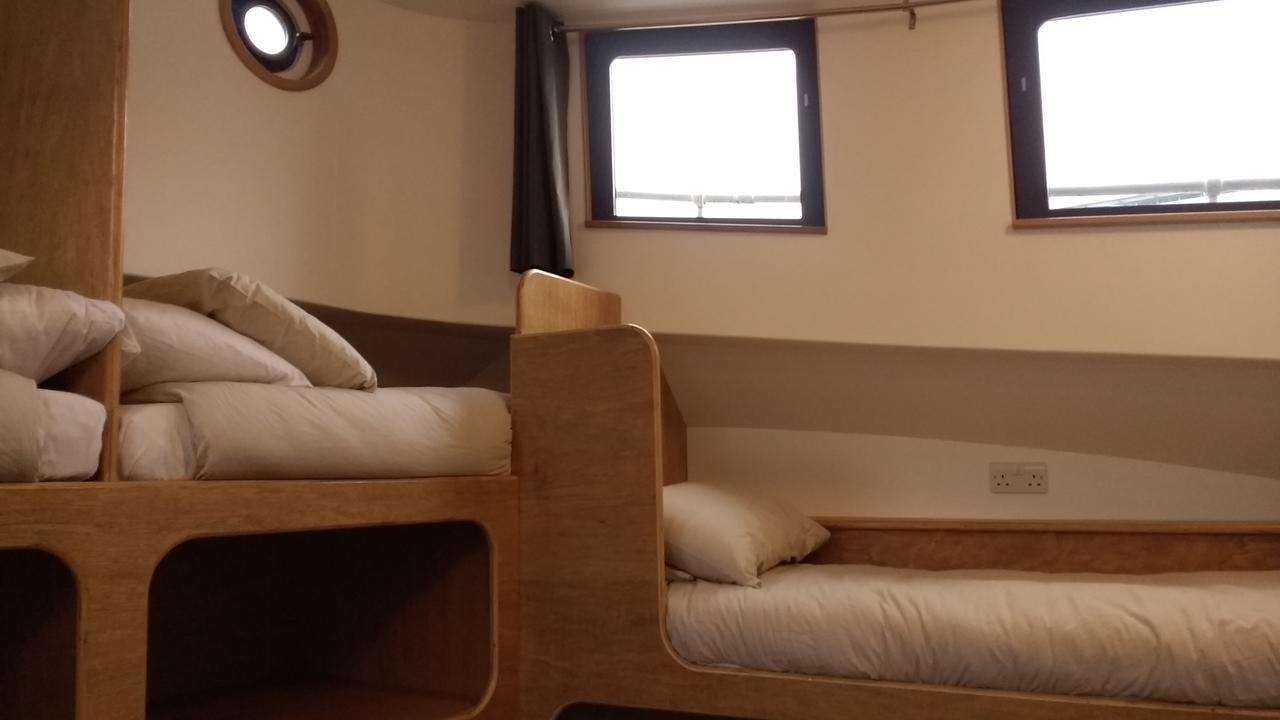 Kyle Blue - Harbour Luxury Boat * Bristol